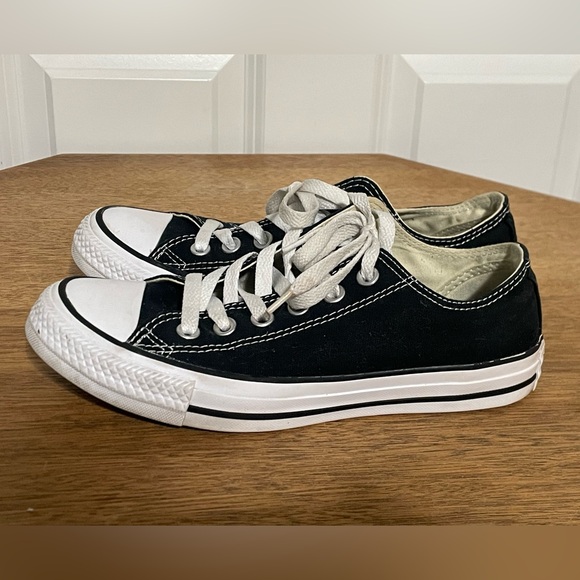 Converse Shoes - Converse Black Sneakers Woman’s Size 7